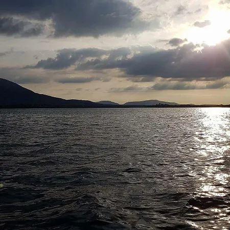 Thistledown - - Crossmolina - County Mayo - Sleeps 8 - Sister To Inglewood