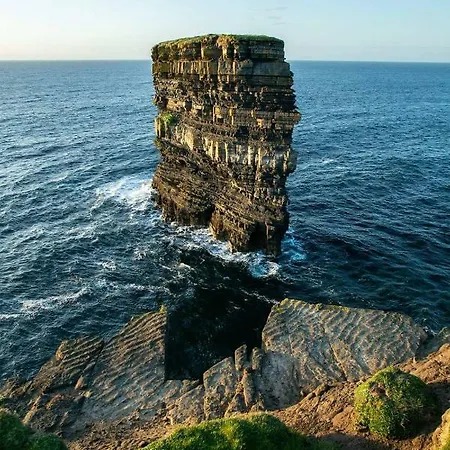 Thistledown - - Crossmolina - County Mayo - Sleeps 8 - Sister To Inglewood * بالينا