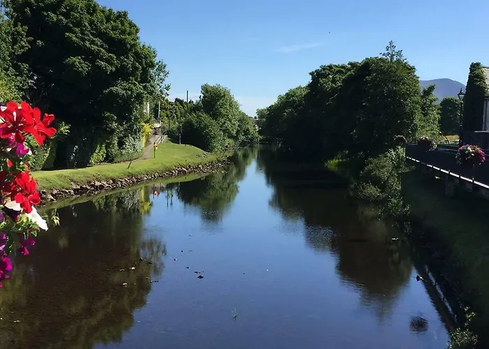 Сasa de vacaciones Thistledown - - Crossmolina - County Mayo - Sleeps 8 - Sister To Inglewood Ballina (Mayo)